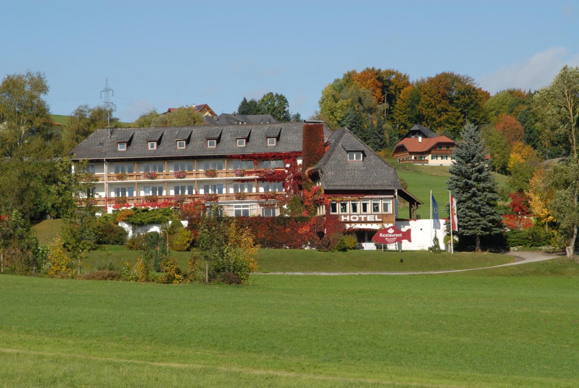 Hotel Walkner Seeham Exterior foto